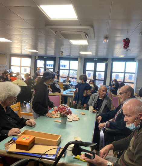 jeux-avec-les-jeunes-du-catechisme