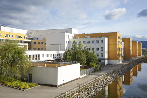 Hopital-annecy-1.jpeg hopital-annecy-1.jpeg